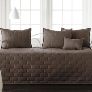 Brown Daybed Set Twin Size